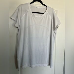 Lululemon swiftly tech short sleeve shirt